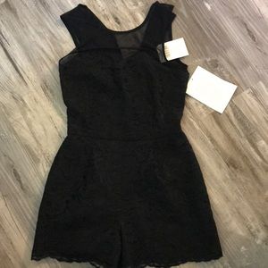 Black size 0 Boston Proper romper